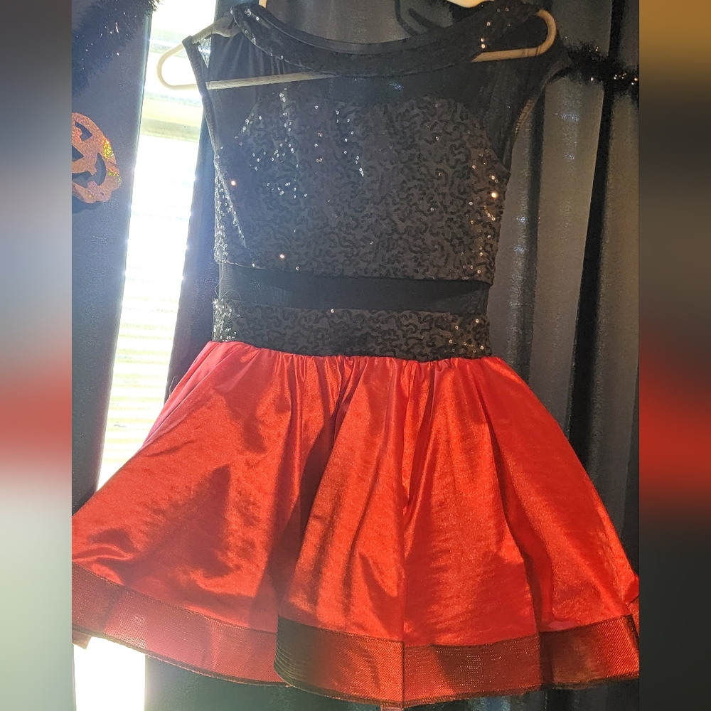Girl's ballet/dance dress fits size 12